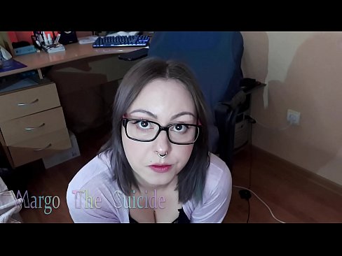 ❤️ Көзілдірік киген сексуалды қыз камерада дилдоны терең сорып алады Порно бойынша порно kk.full-porner.ru ️❤